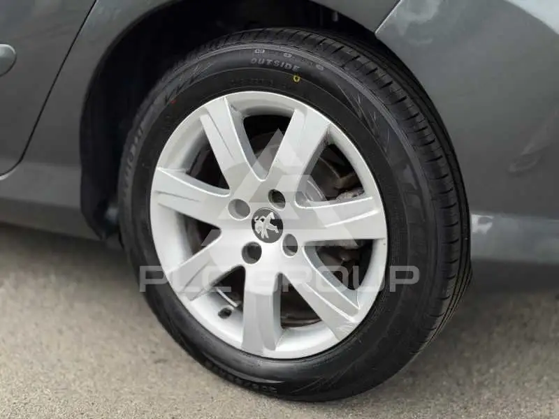 2013 Peugeot 308
