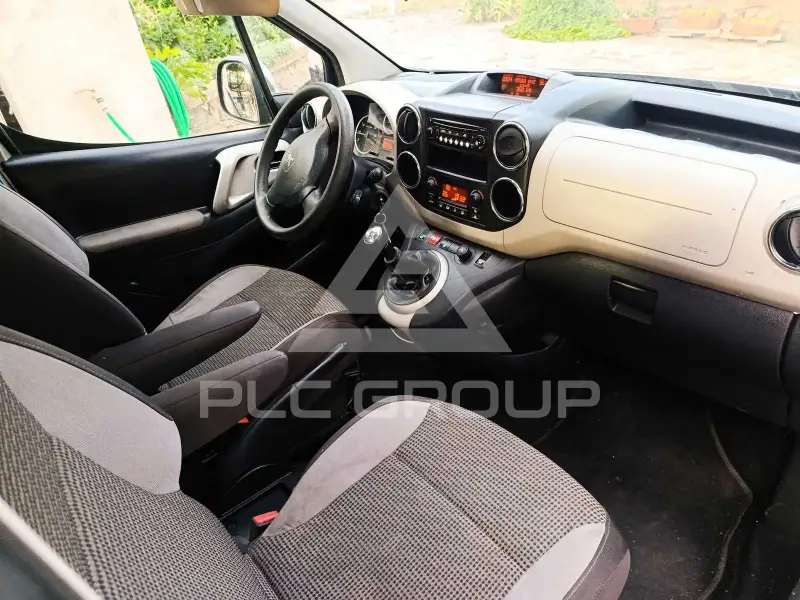 2013 Peugeot Partner