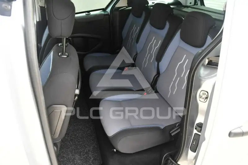 2013 Peugeot Partner