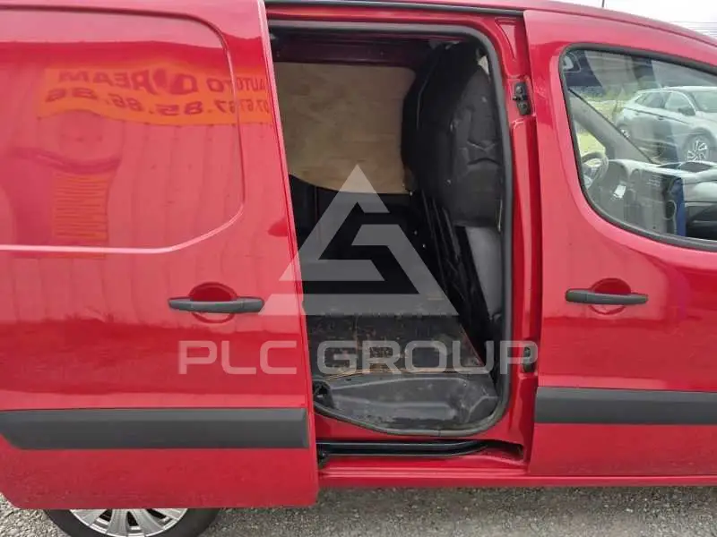 2013 Peugeot Partner