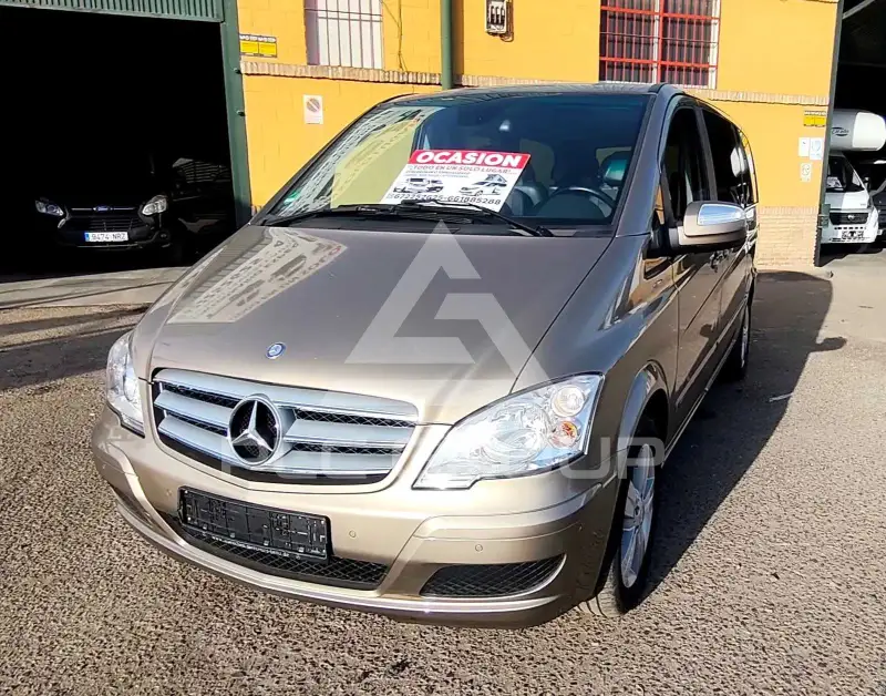 2013 Mercedes Benz Viano