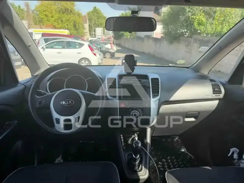 2013 KIA Venga