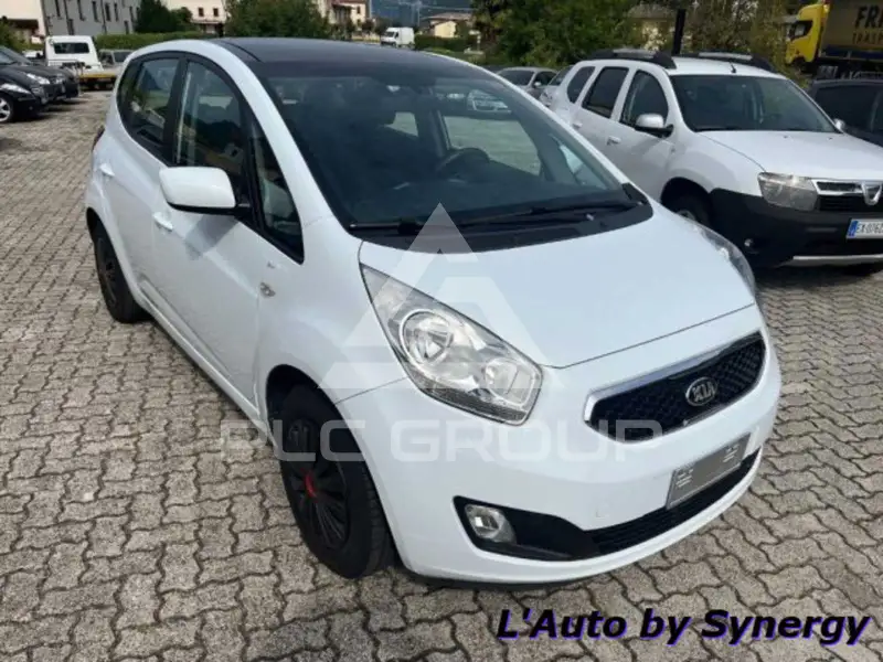 2013 KIA Venga