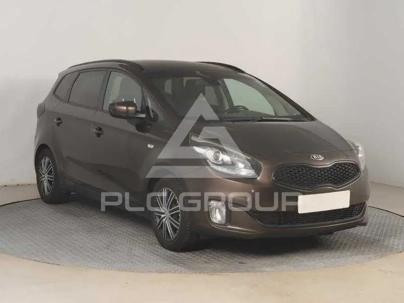 2013 KIA Carens