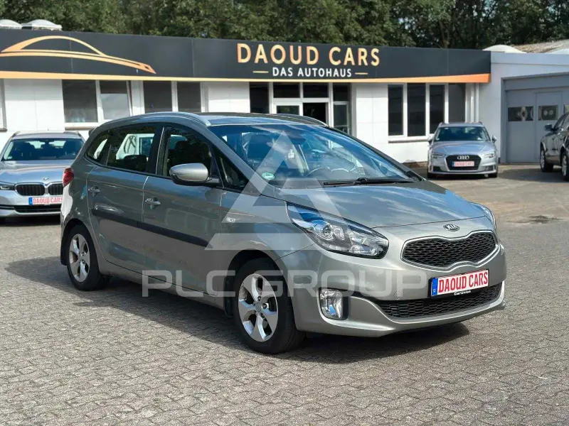 2013 KIA Carens