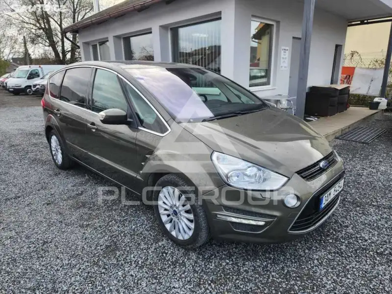 2013 Ford S-Max