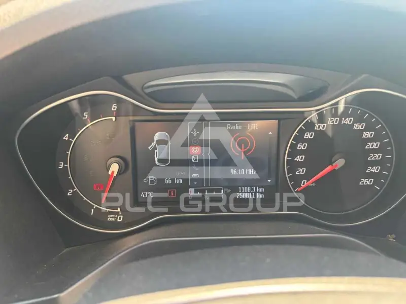 2013 Ford S-Max