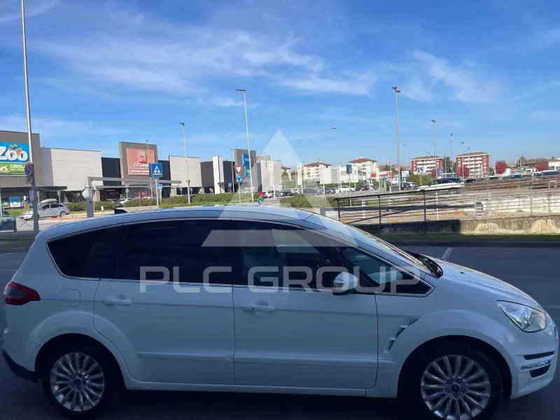 2013 Ford S-Max