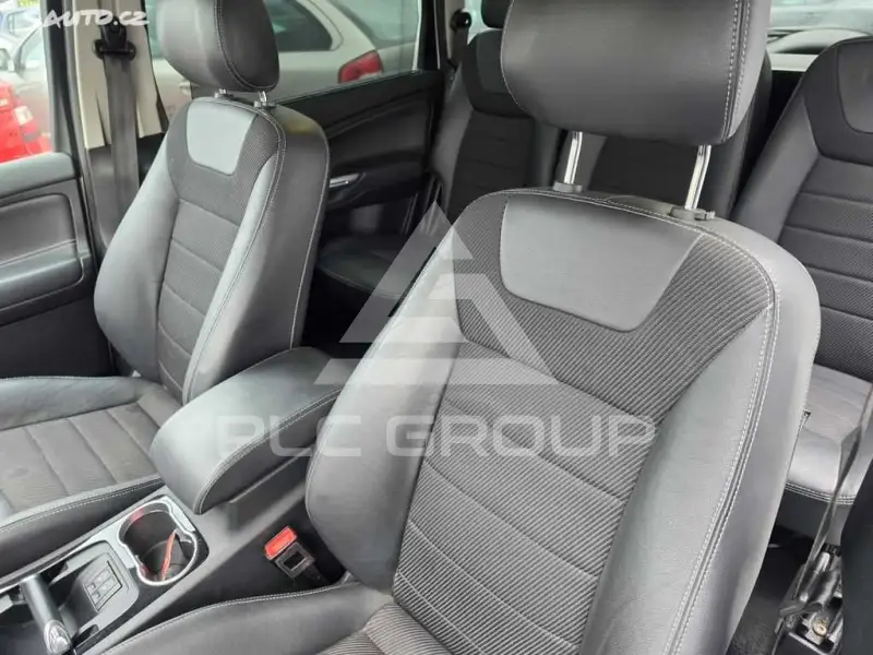 2013 Ford S-Max