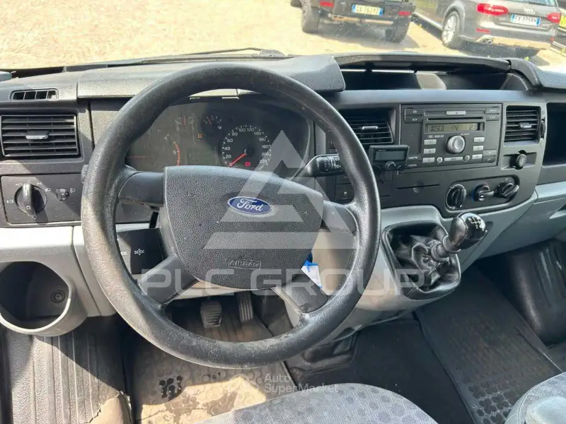 2013 Ford TRANSIT