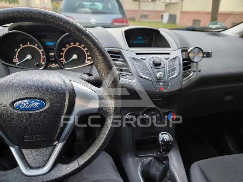 2013 Ford FIESTA