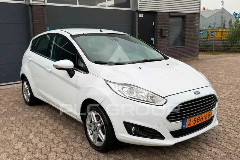 2013 Ford FIESTA