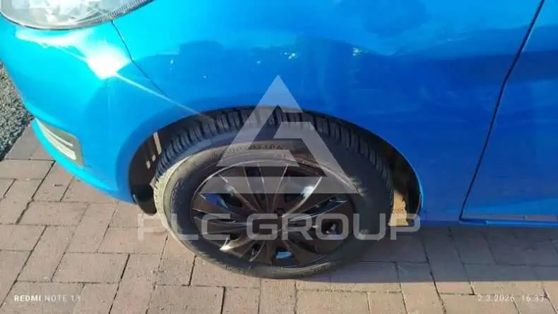 2013 Ford FIESTA