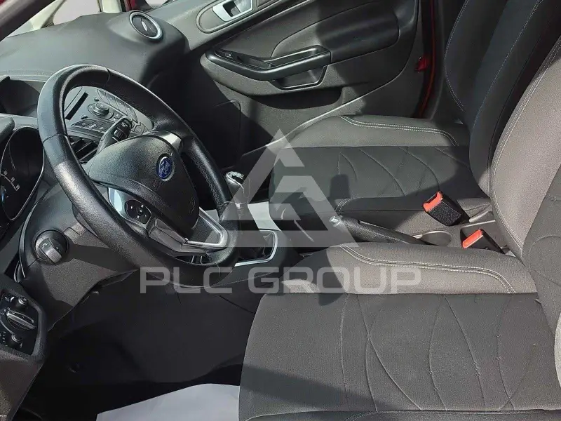2013 Ford FIESTA