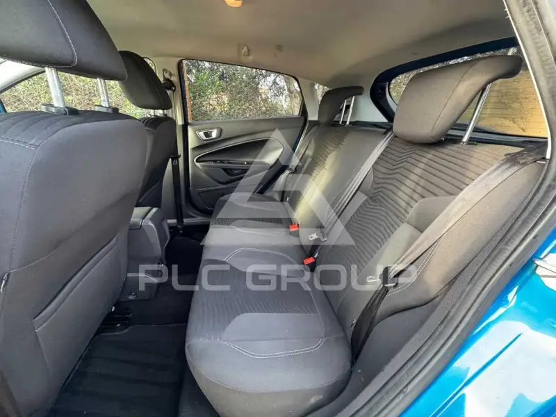 2013 Ford FIESTA