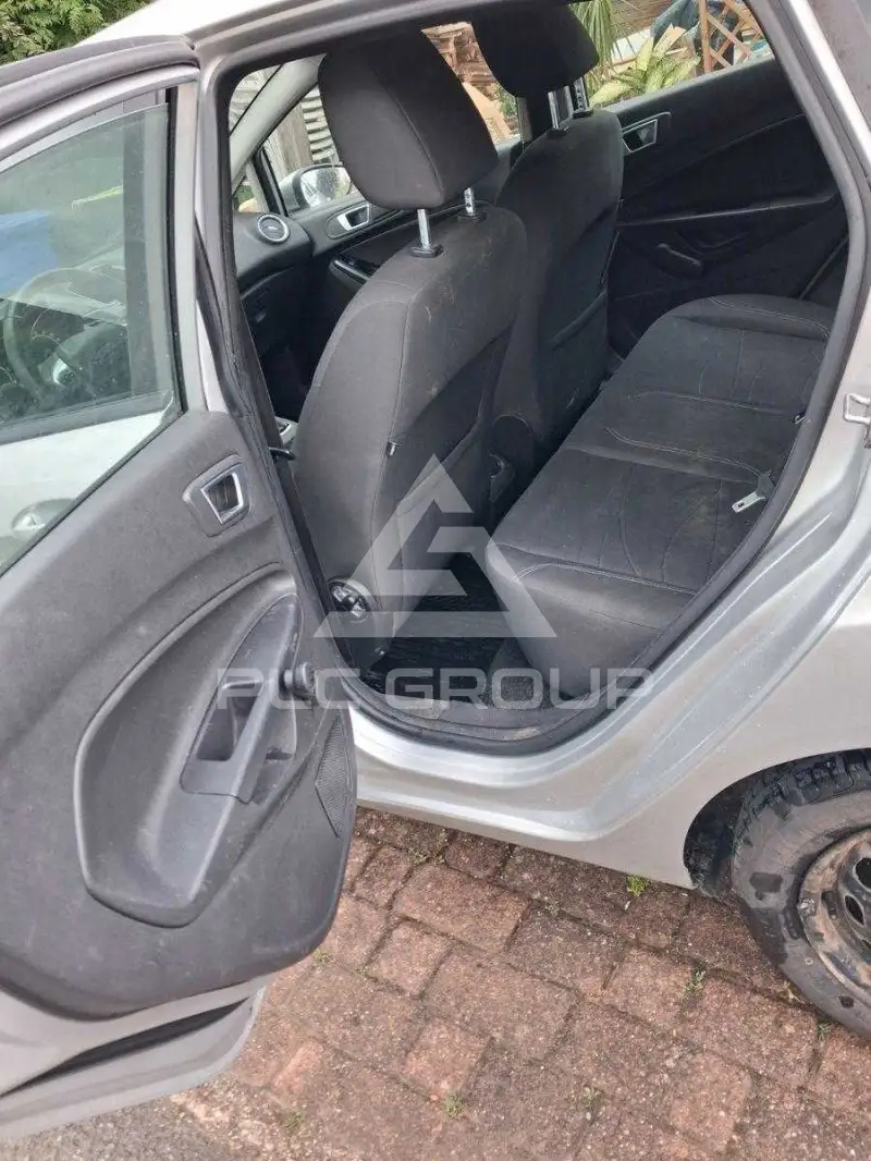2013 Ford FIESTA
