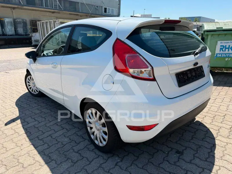 2013 Ford FIESTA