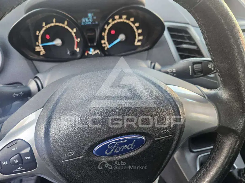 2013 Ford FIESTA