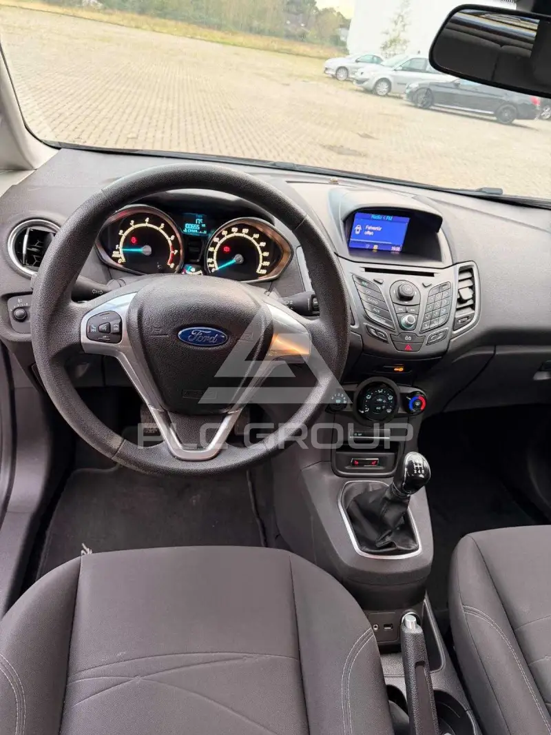 2013 Ford FIESTA