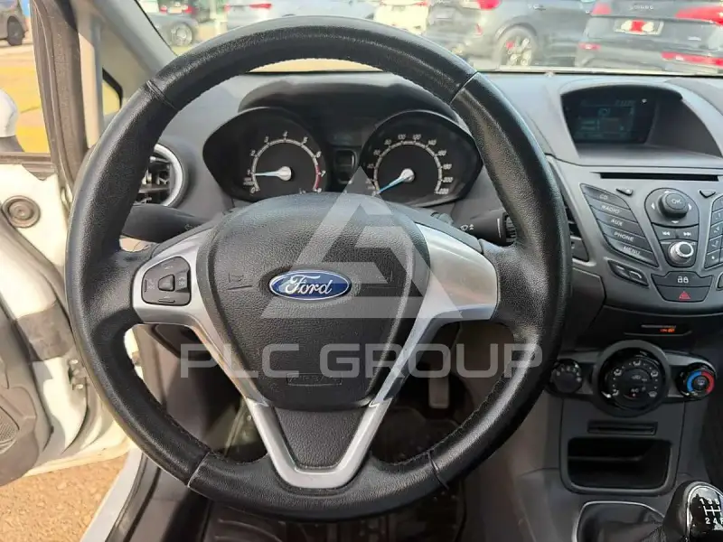2013 Ford FIESTA