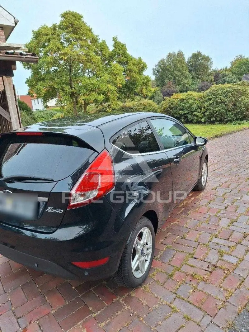 2013 Ford FIESTA