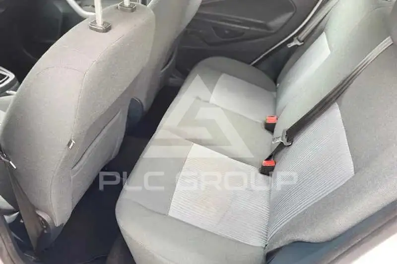 2013 Ford FIESTA