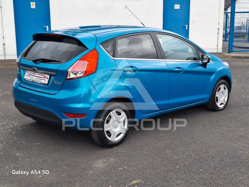 2013 Ford FIESTA
