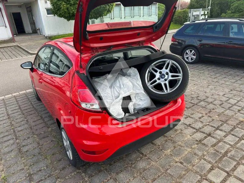 2013 Ford FIESTA