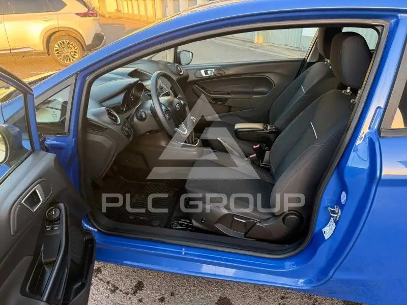 2013 Ford FIESTA