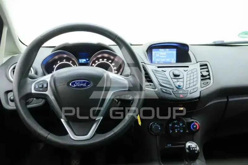 2013 Ford FIESTA