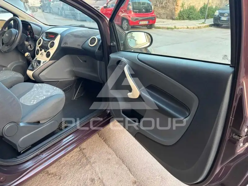 2013 Ford KA