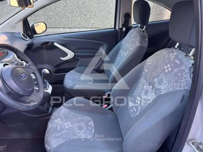 2013 Ford KA