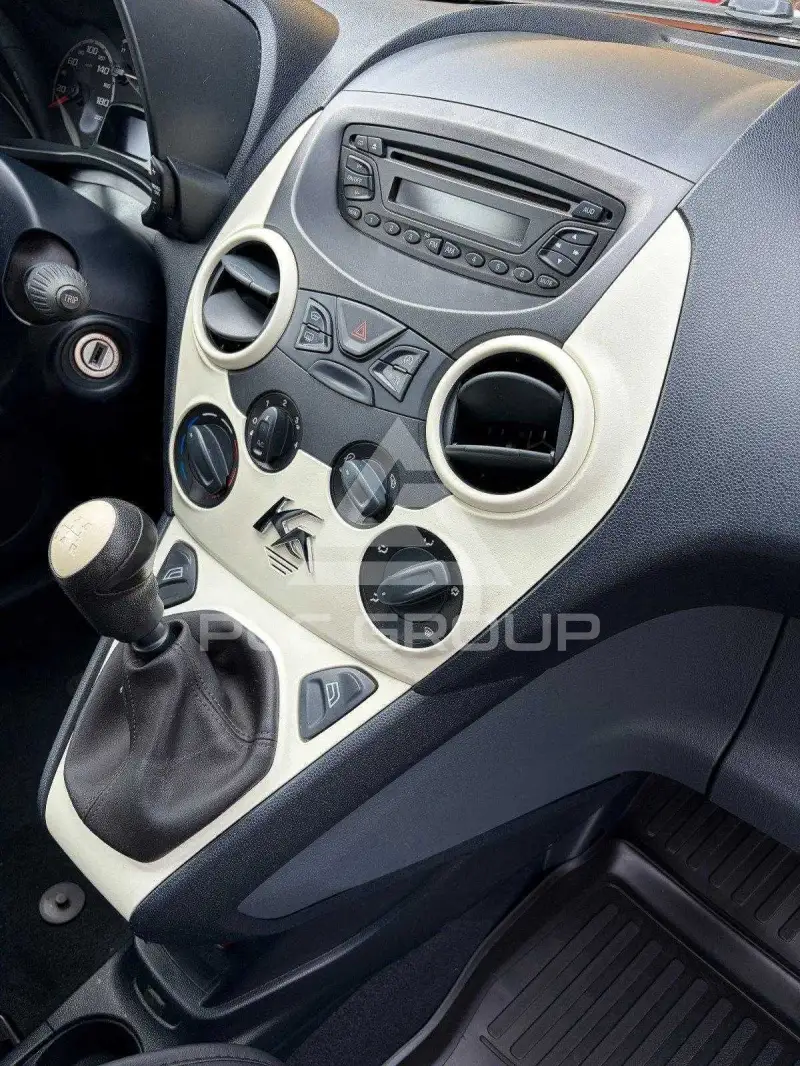 2013 Ford KA