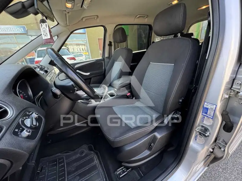 2013 Ford GALAXY