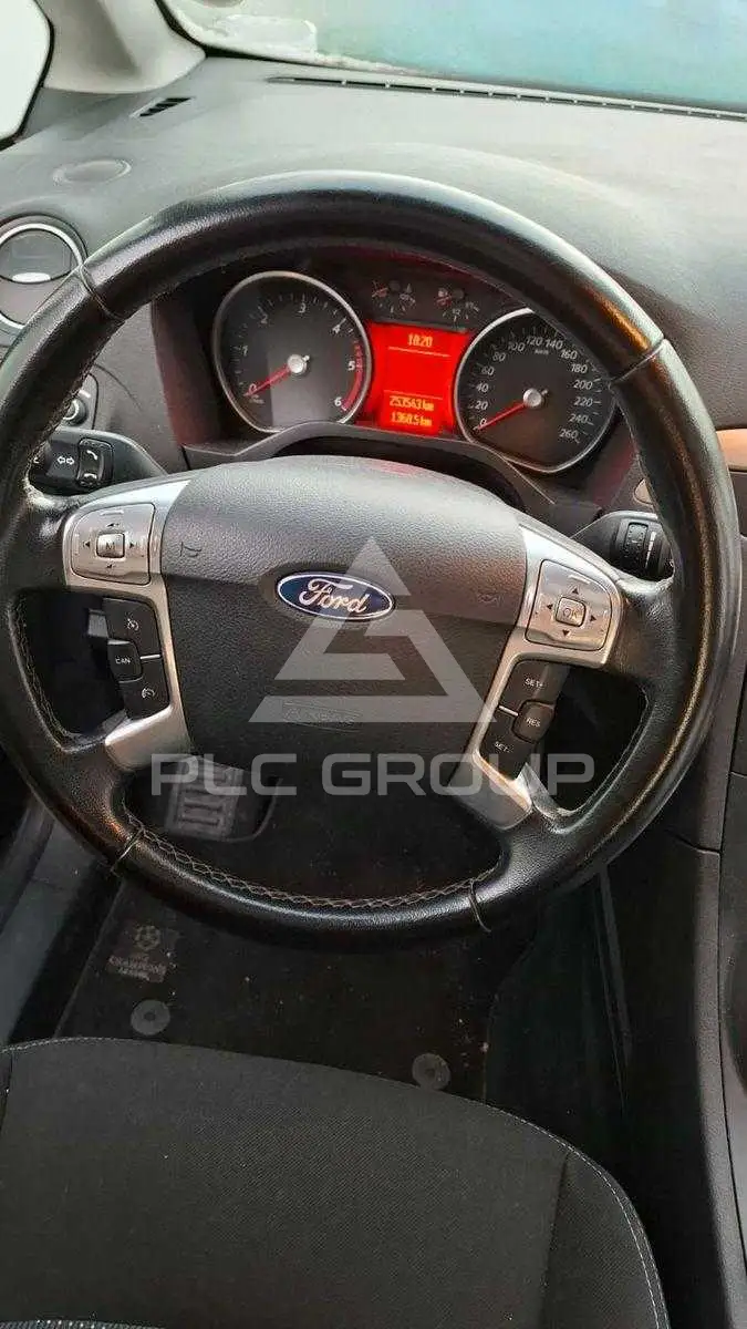 2013 Ford GALAXY