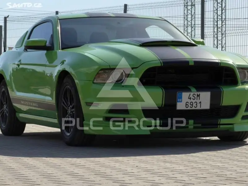 2013 Ford MUSTANG