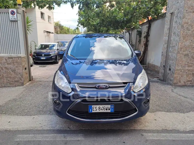 2013 Ford C-MAX