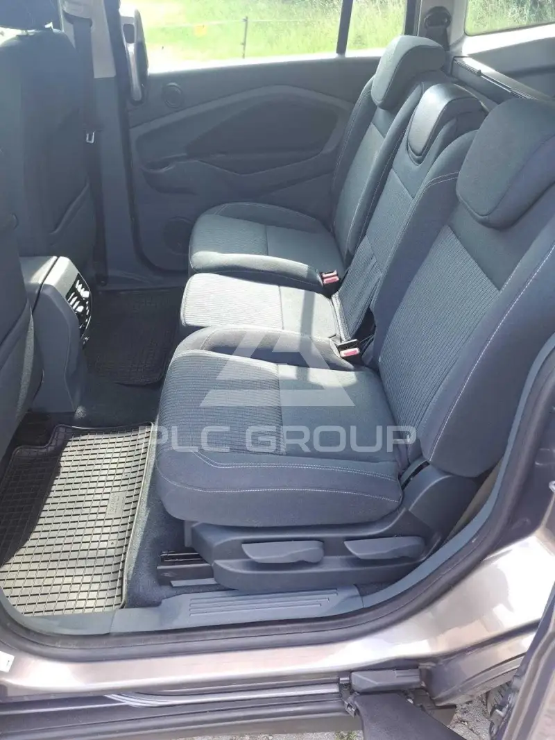 2013 Ford C-MAX