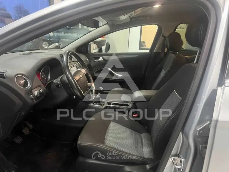 2013 Ford Mondeo
