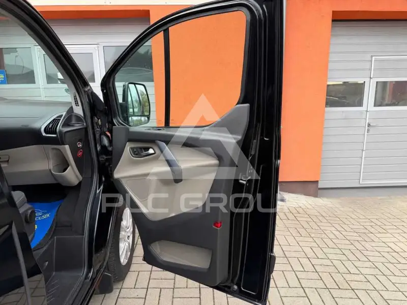 2013 Ford Tourneo