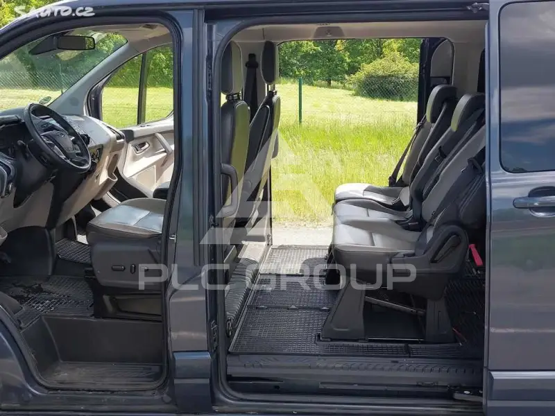 2013 Ford Tourneo