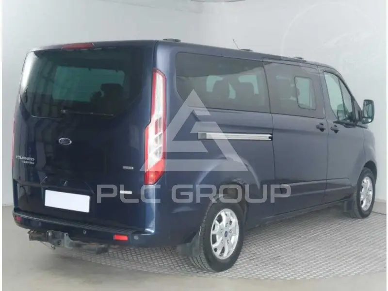 2013 Ford Tourneo