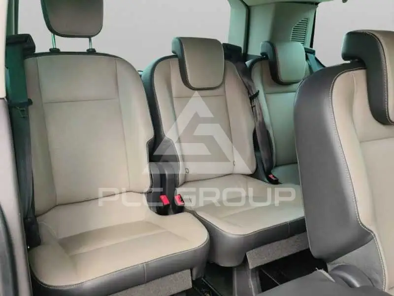 2013 Ford Tourneo