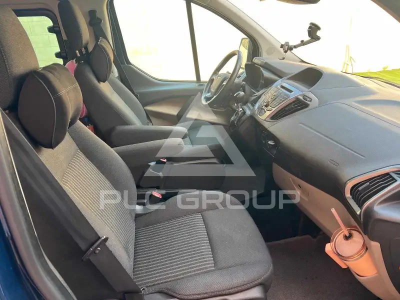 2013 Ford Tourneo