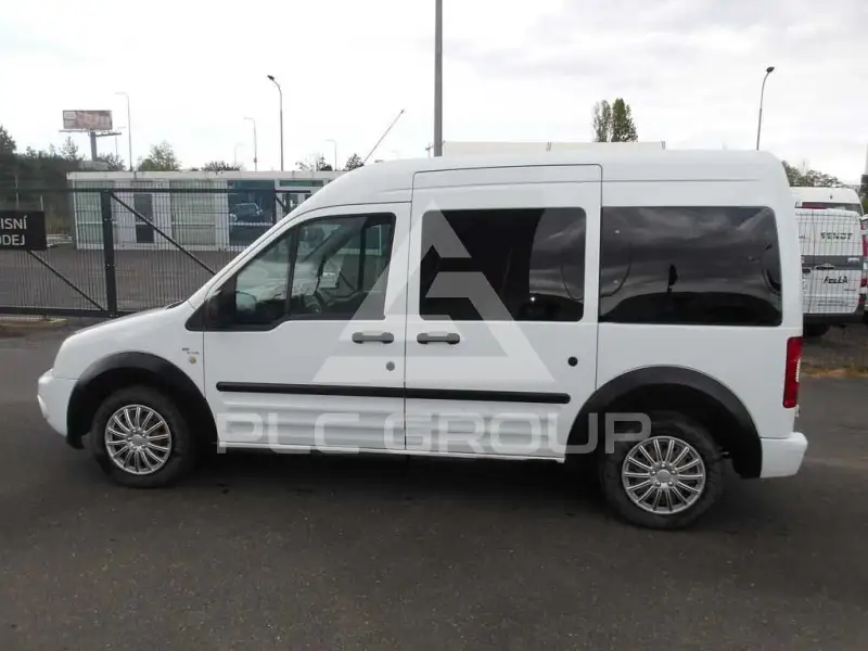 2013 Ford Tourneo