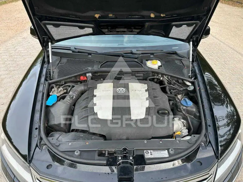 2013 Volkswagen PHAETON