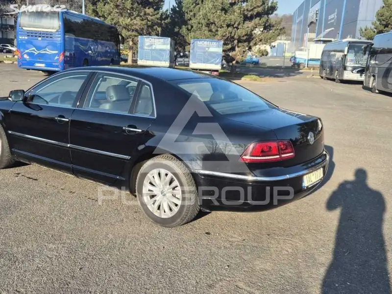2013 Volkswagen PHAETON