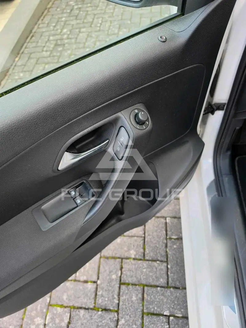 2013 Volkswagen Polo