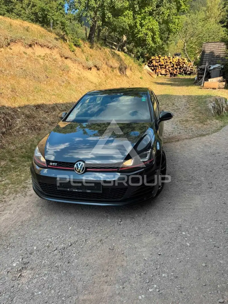 2013 Volkswagen GOLF
