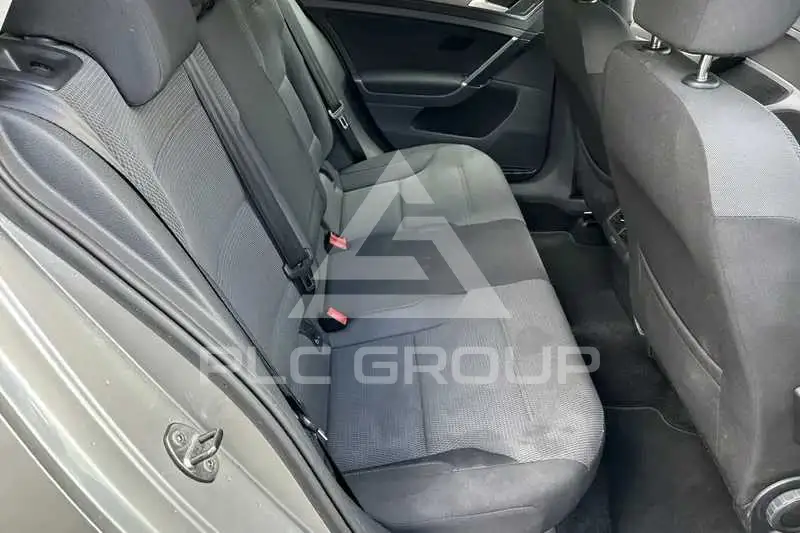 2013 Volkswagen GOLF